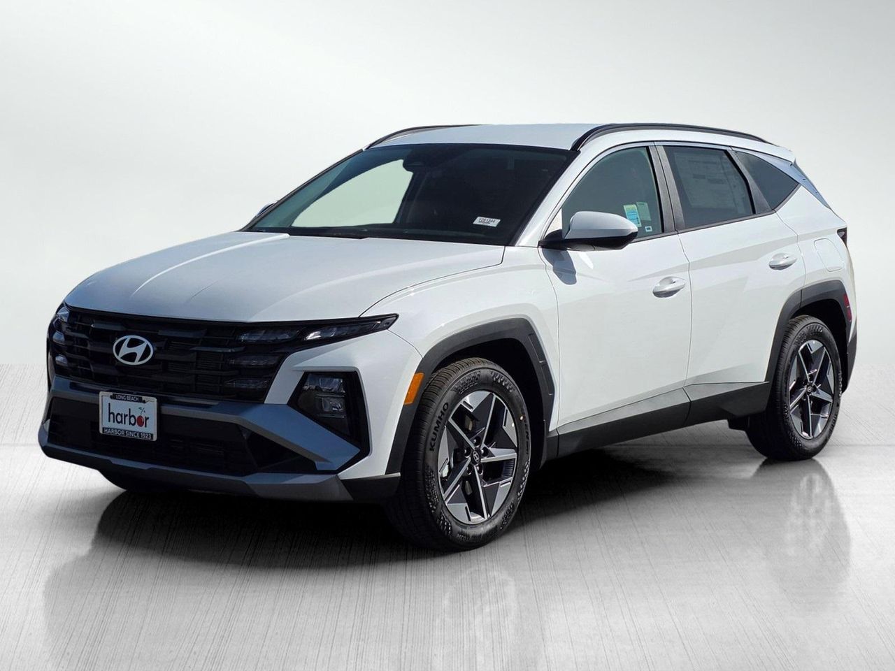 2025 Hyundai Tucson SEL photo 3