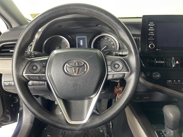 2022 Toyota Camry LE photo 20