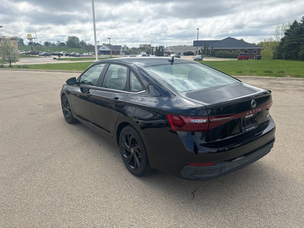 2025 Volkswagen Jetta 1.5T SE photo 4