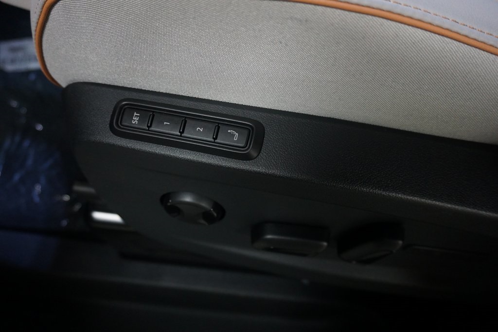 2025 Volkswagen ID. Buzz photo 29