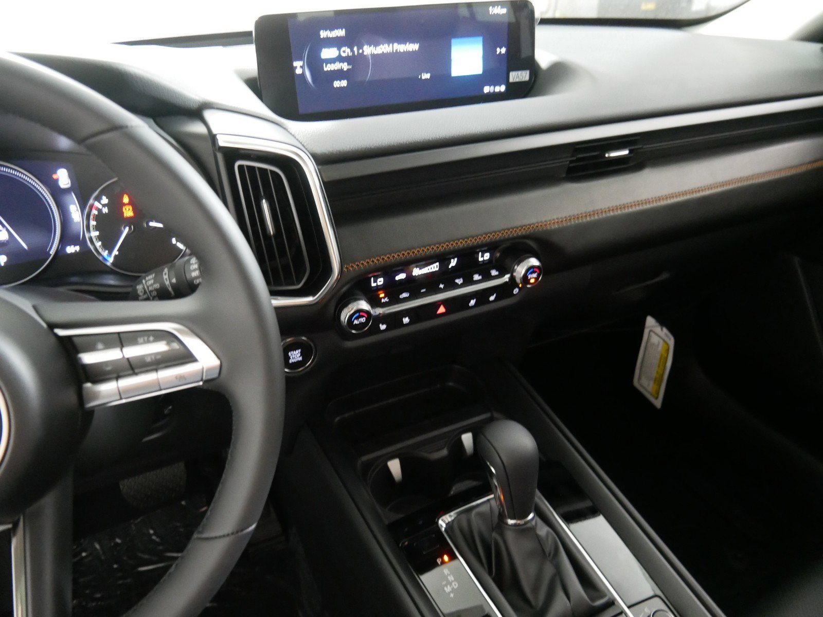 2025 Mazda CX-50 2.5 Premium Plus photo 3