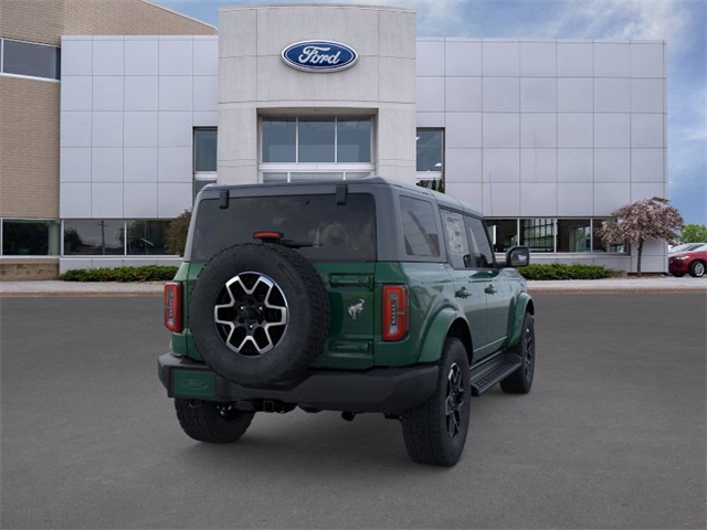 2025 Ford Bronco Outer Banks photo 7