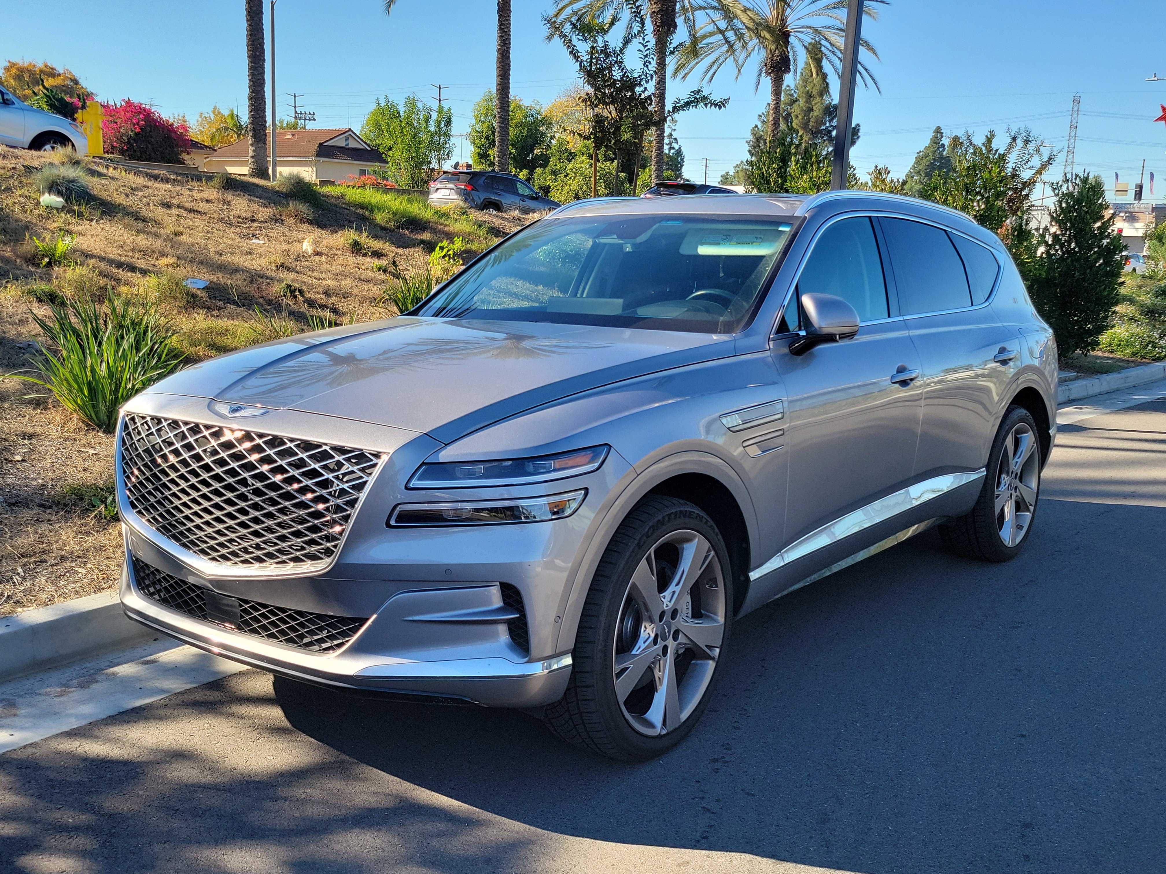 2023 GENESIS GV80's photo