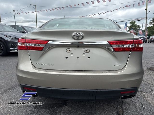 2014 Toyota Avalon XLE Touring photo 3