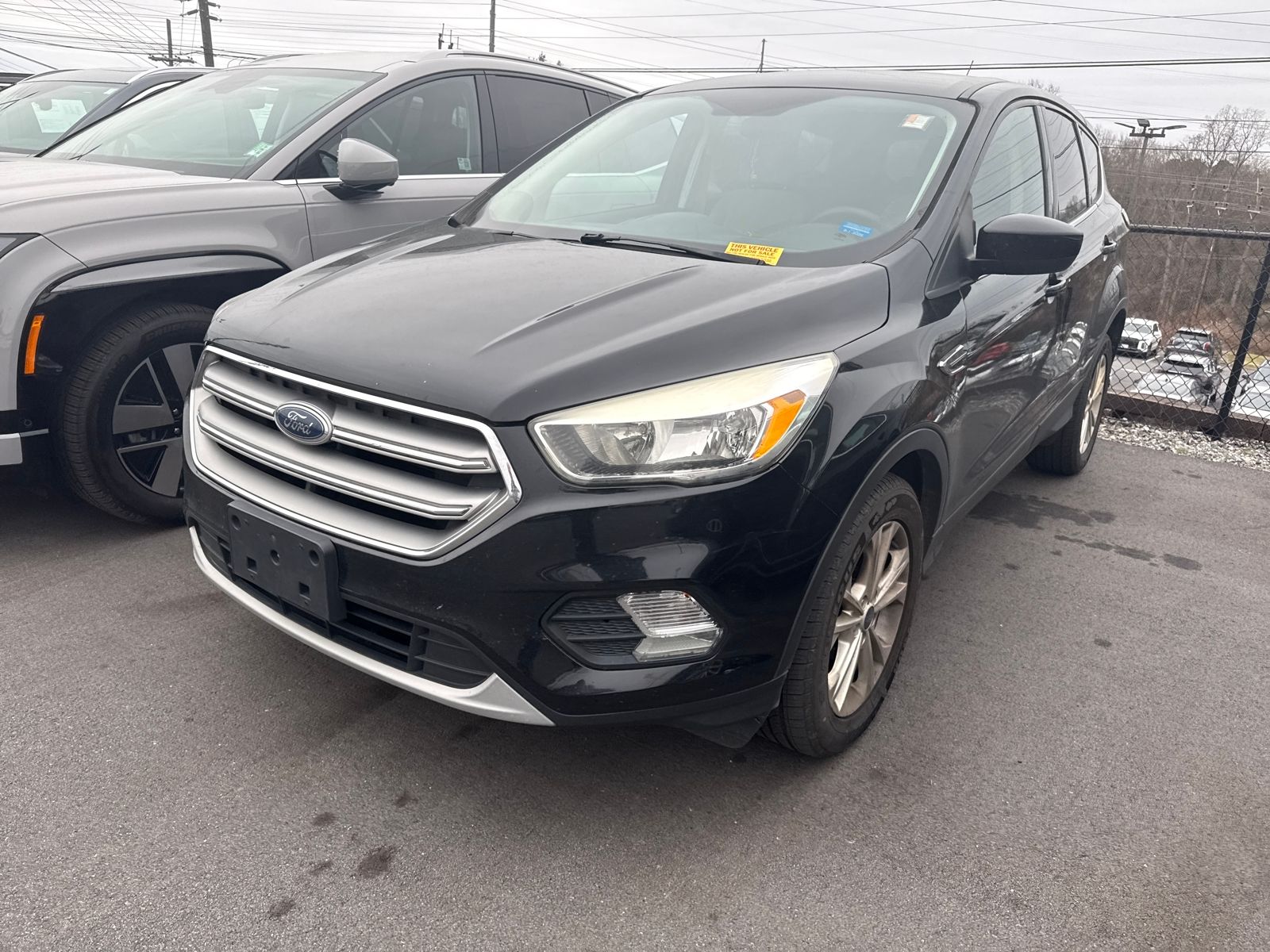 Used 2017 Ford Escape SE with VIN 1FMCU9GD3HUE20320 for sale in Hickory, NC