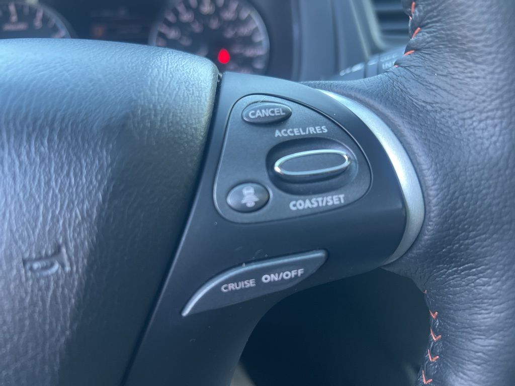 2020 Nissan Pathfinder SL photo 61