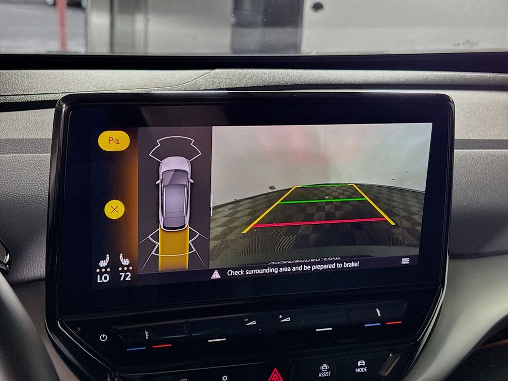 2022 Volkswagen ID.4 Pro photo 15