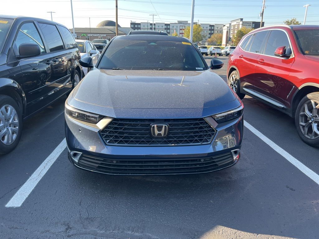 2025 Honda Accord Hybrid Touring photo 5