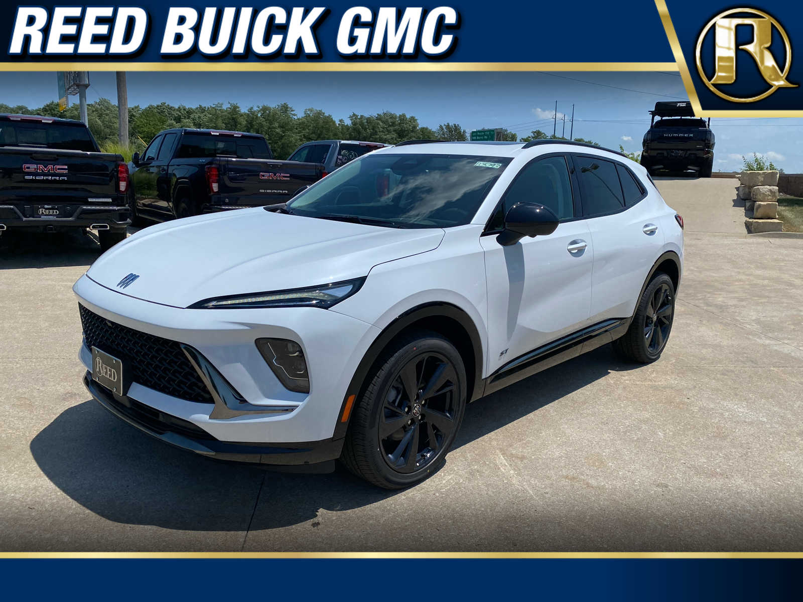 2025 Buick Envision Sport Touring's photo