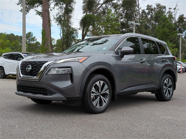 2022 Nissan Rogue SV photo 3