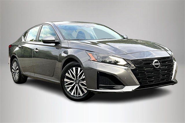 2023 Nissan Altima SV