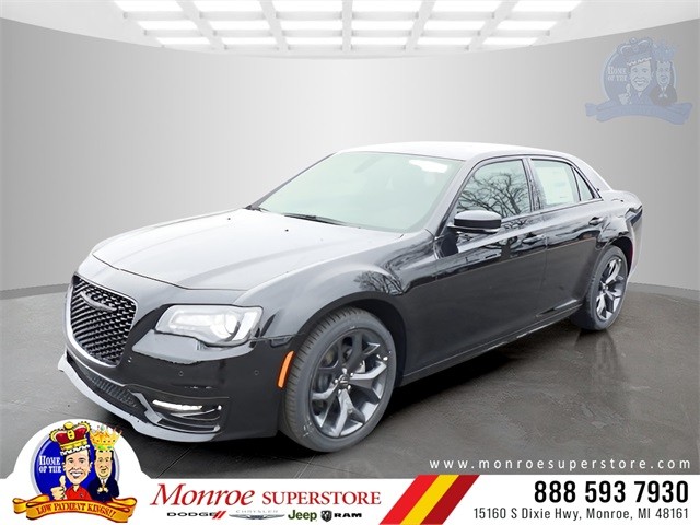 2023 Chrysler 300