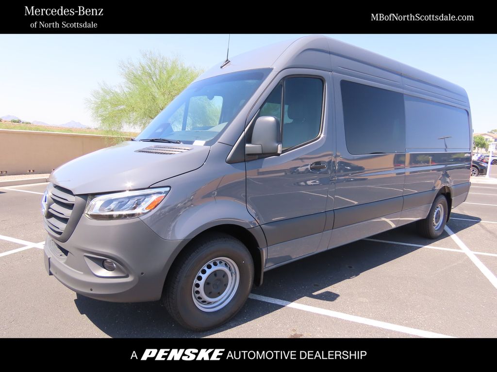 2025 Mercedes-Benz Sprinter Crew Van Base's photo