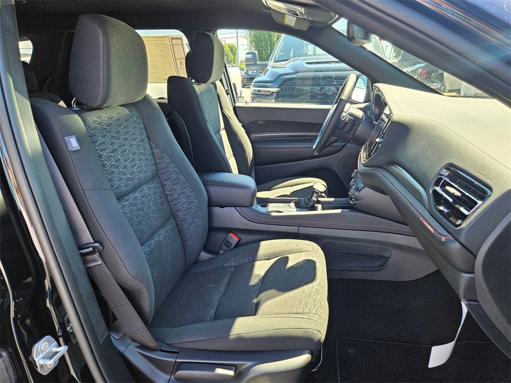 2025 Dodge Durango R/T photo 31