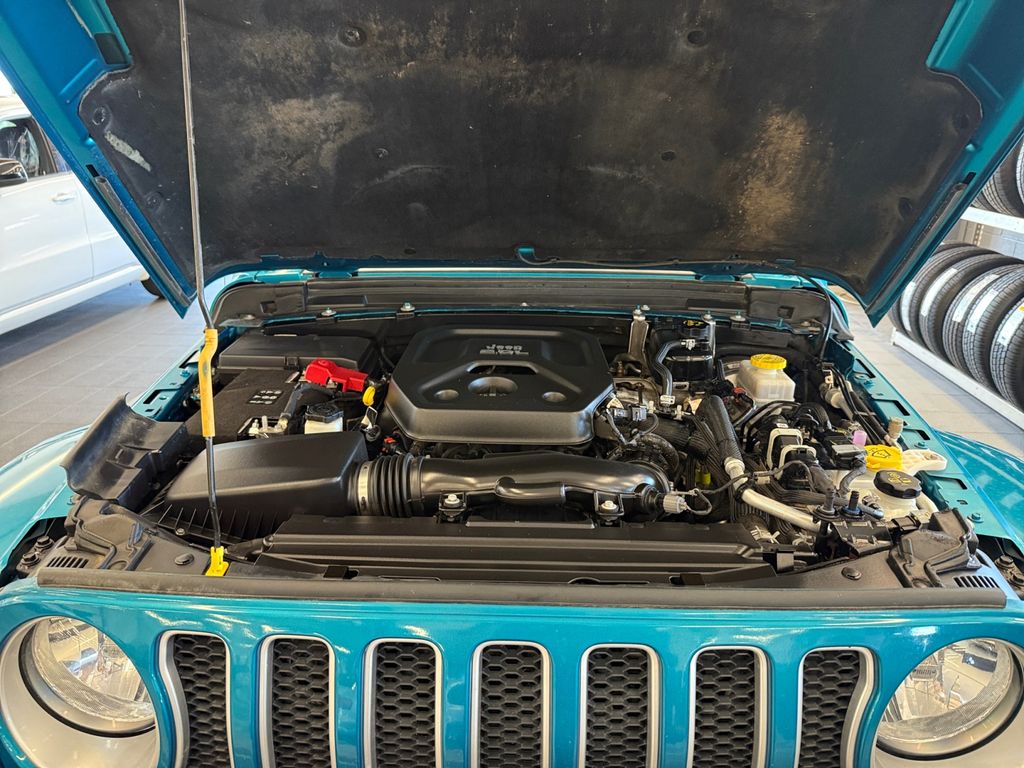 2019 Jeep Wrangler Unlimited Sahara photo 17