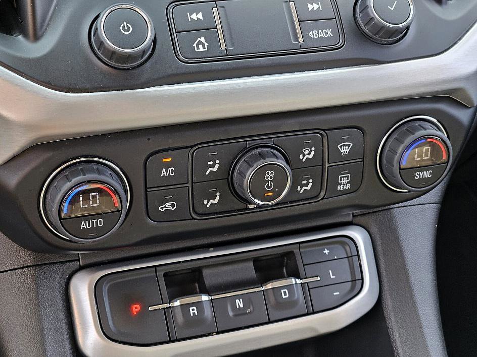 2023 Gmc Acadia SLT photo 20