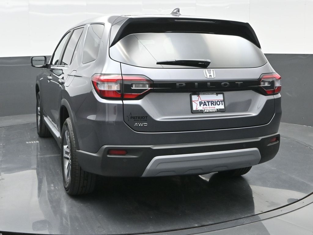 2025 Honda Pilot EX-L photo 2