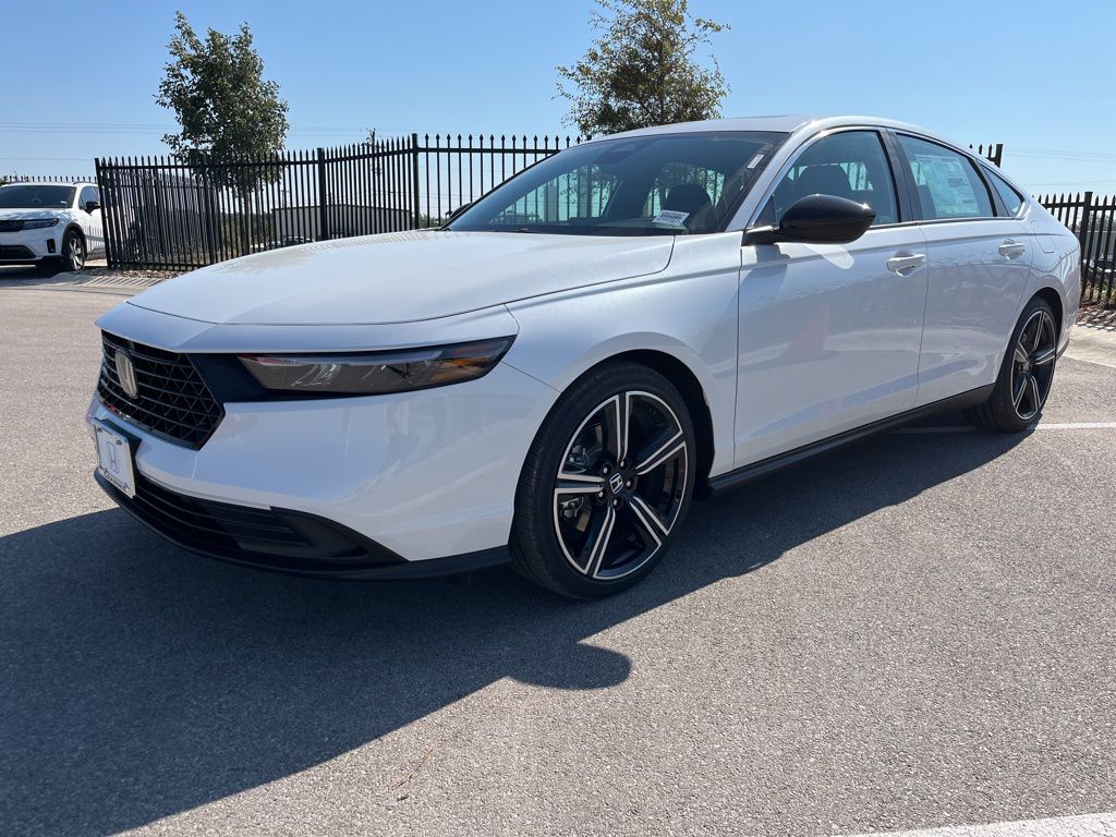 2025 Honda Accord Hybrid Sport's photo