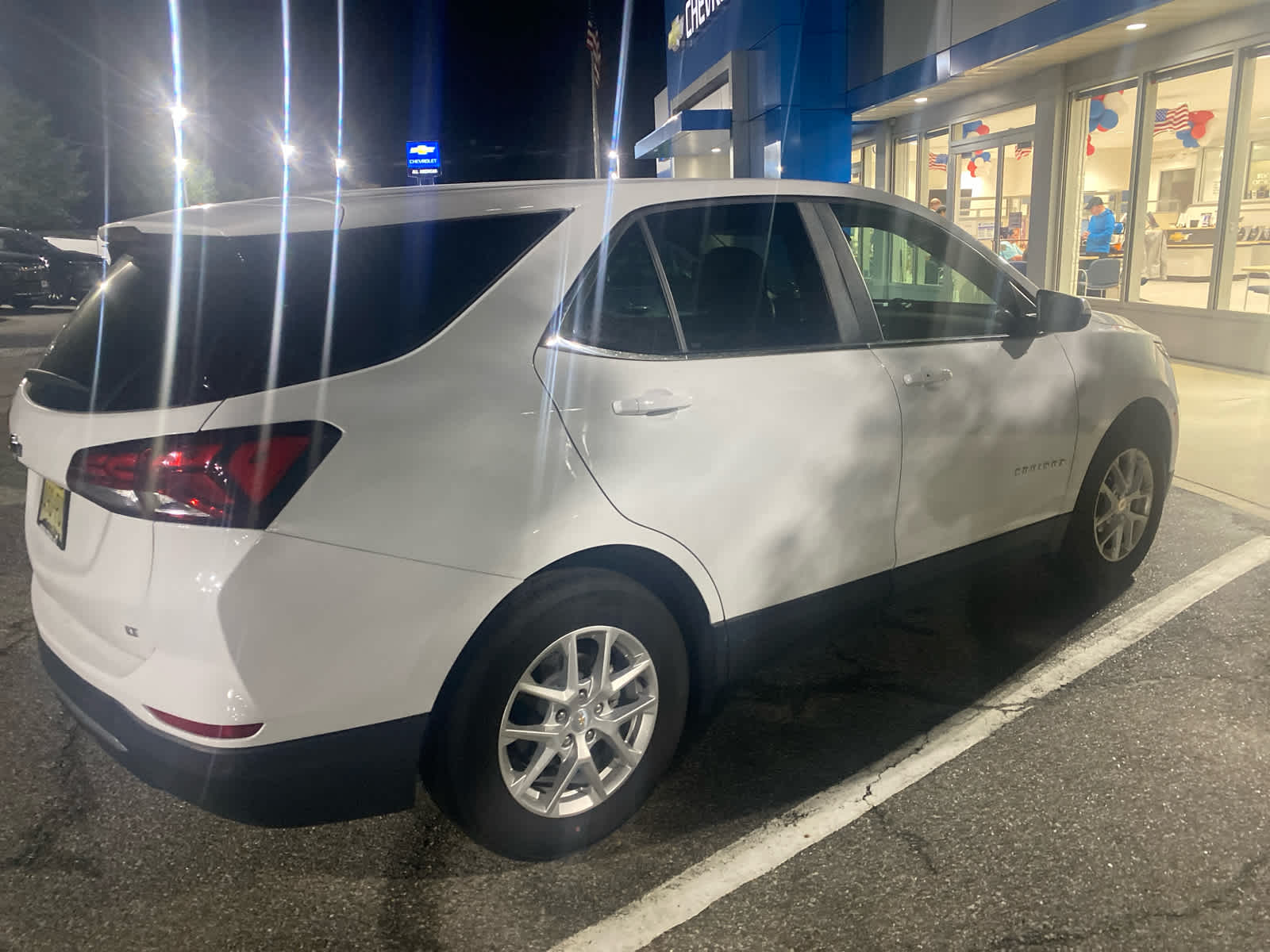 2024 Chevrolet Equinox LT photo 3