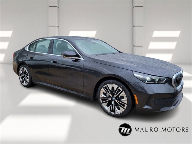 2026 BMW 5 Series 530i xDrive