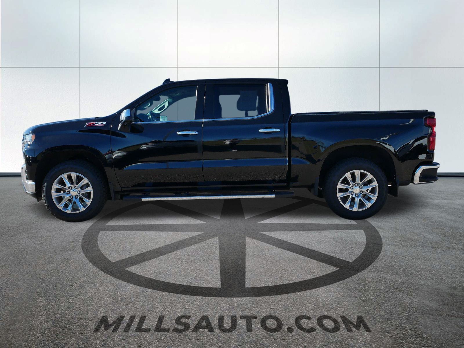 Used 2022 Chevrolet Silverado 1500 Limited LTZ with VIN 1GCUYGED9NZ108392 for sale in Willmar, Minnesota