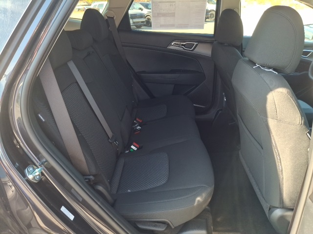 2026 Kia Sportage LX photo 25