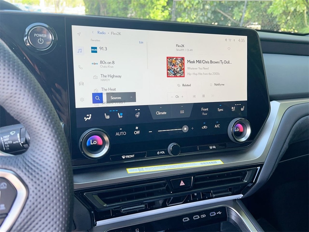 2026 Lexus TX 500h F SPORT Performance Premium photo 14
