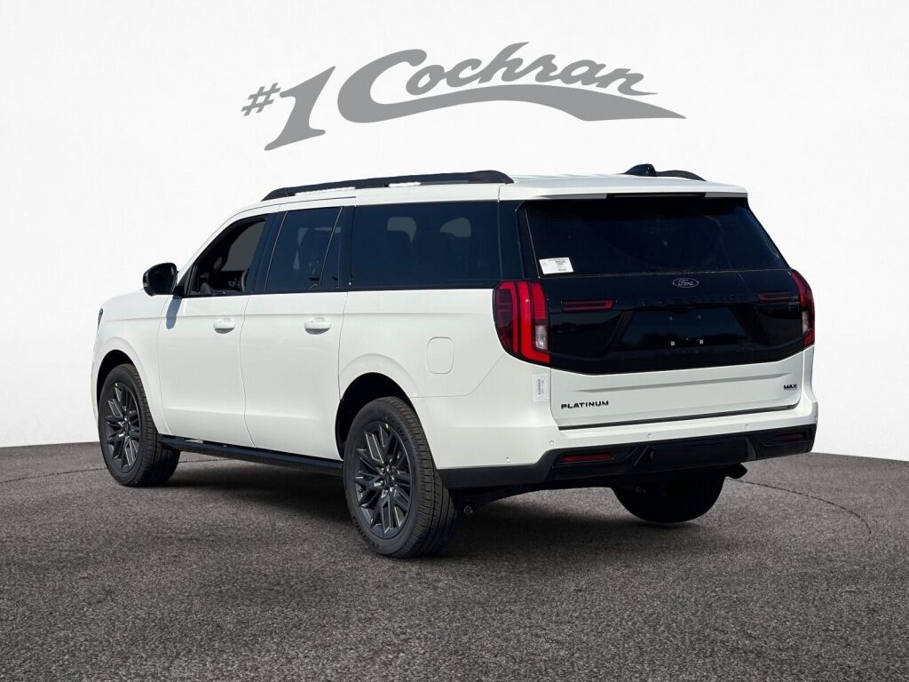 2025 Ford Expedition Platinum MAX photo 4