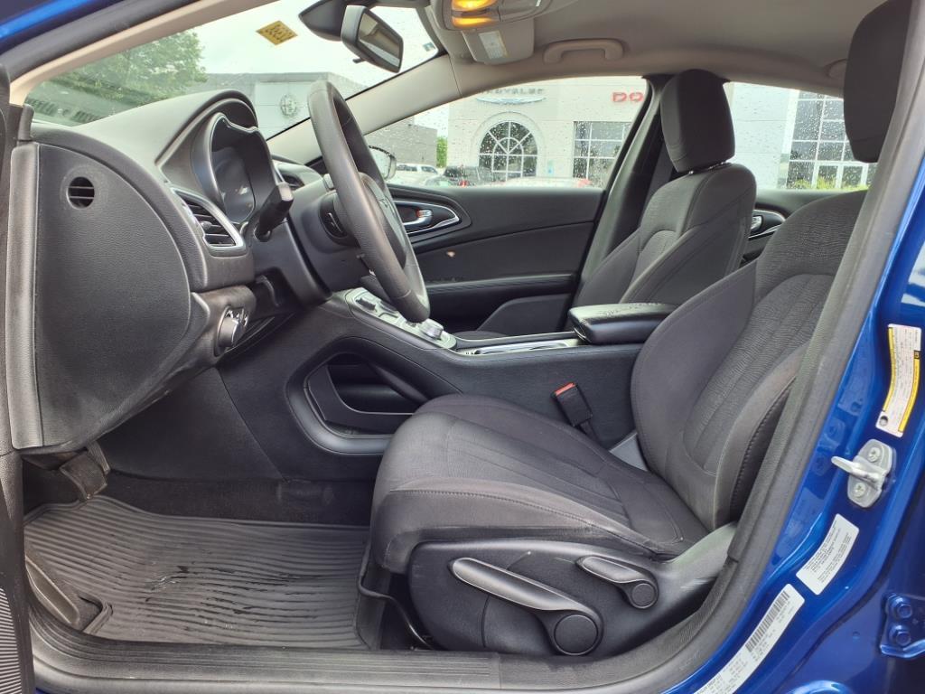 Used 2015 Chrysler 200 Limited with VIN 1C3CCCAB5FN641067 for sale in High Point, NC