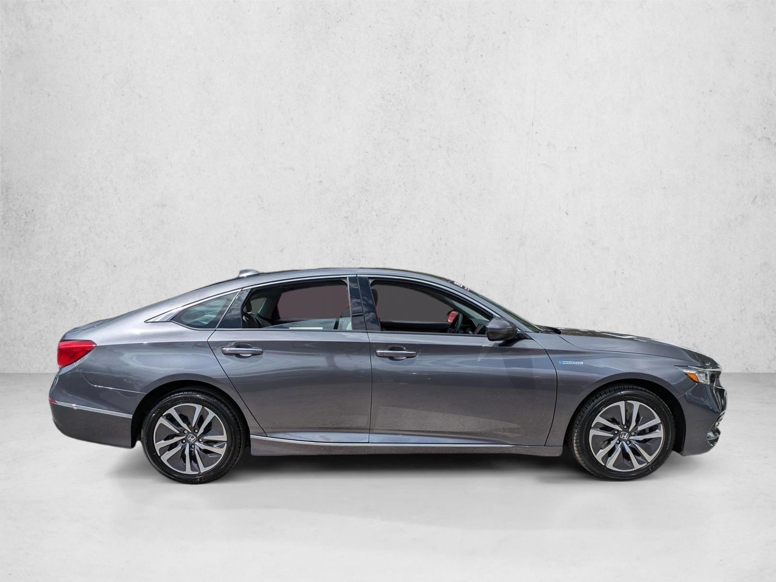 2019 Honda Accord Hybrid Touring photo 4