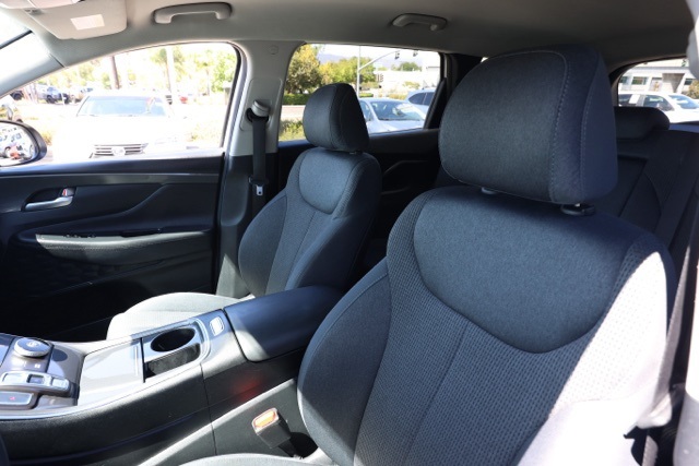 2021 Hyundai Santa Fe SE photo 10