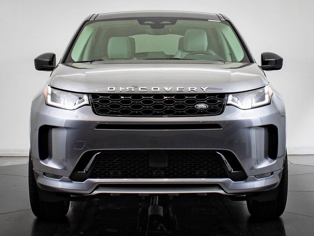 2025 Land Rover Discovery Sport S photo 2
