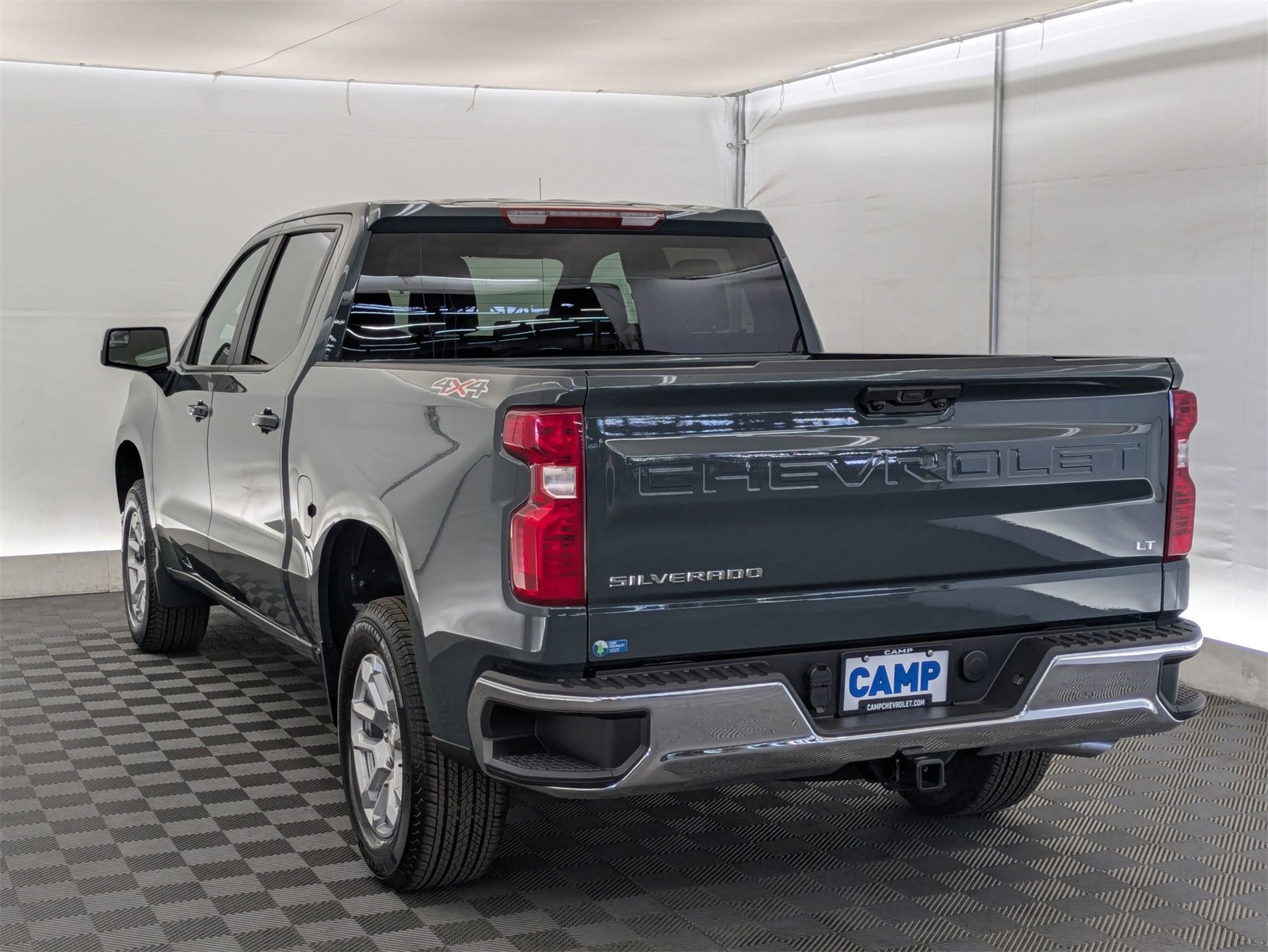 2025 Chevrolet Silverado 1500 LT photo 4