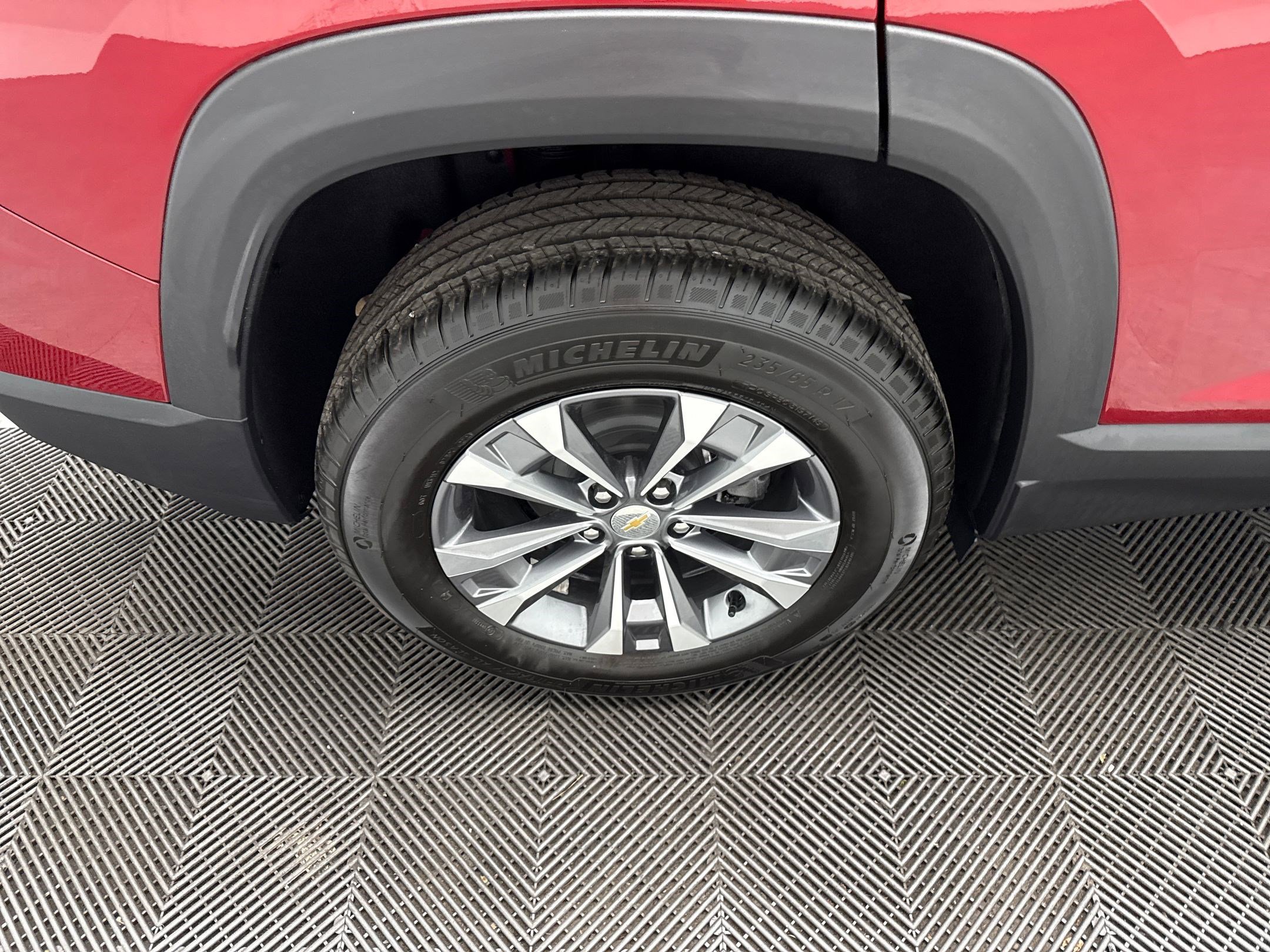 2026 Chevrolet Equinox LT photo 11