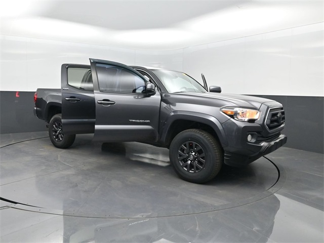 2022 Toyota Tacoma SR5 Double Cab photo 26