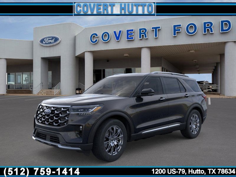 2026 Ford Explorer Platinum's photo