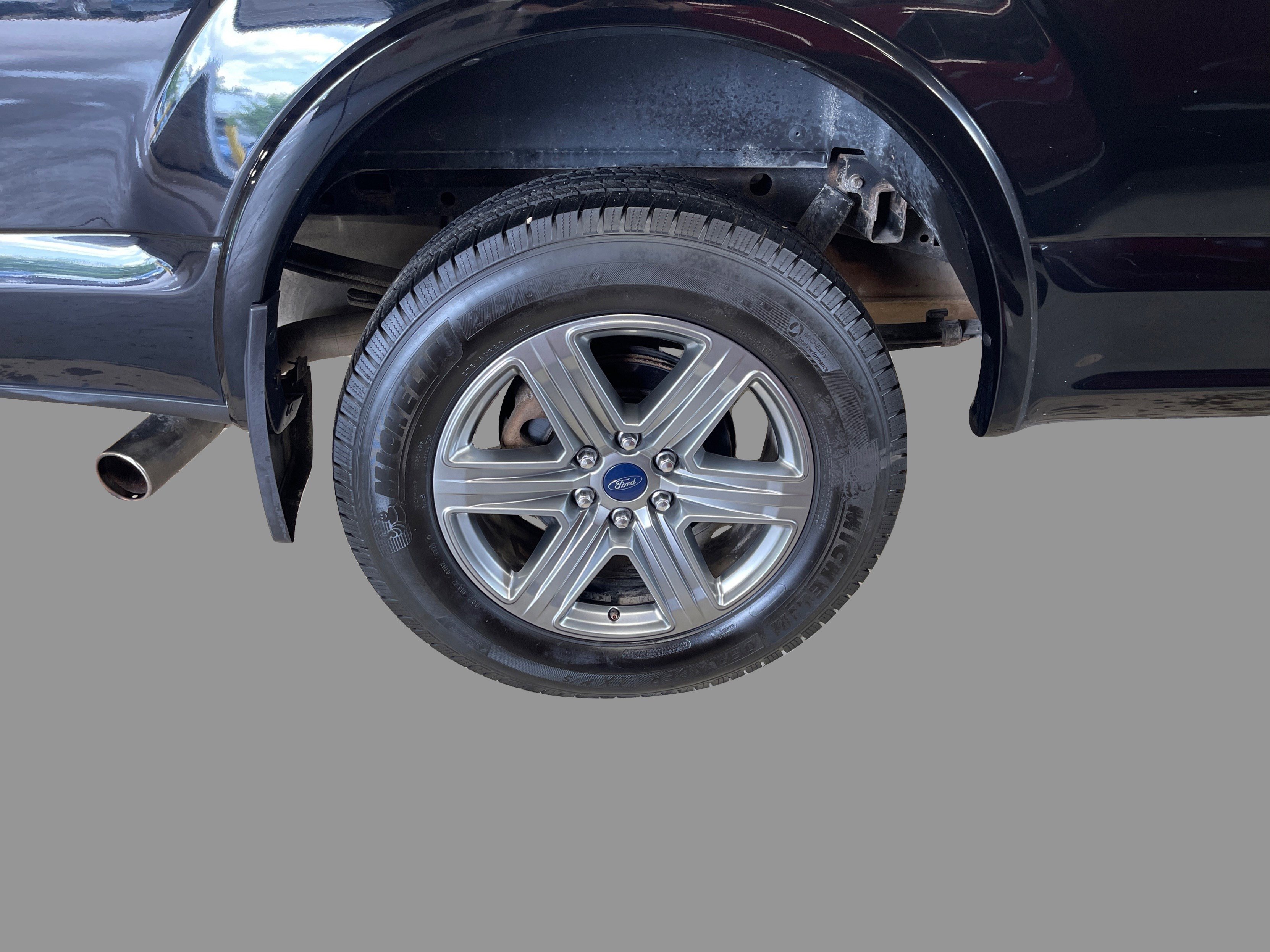 2018 Ford F-150 Lariat photo 17