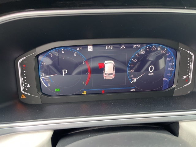 2025 Volkswagen Taos SEL photo 13