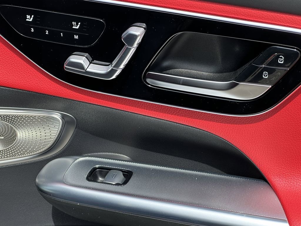 2025 Mercedes Benz GLC 300 4MATIC photo 17