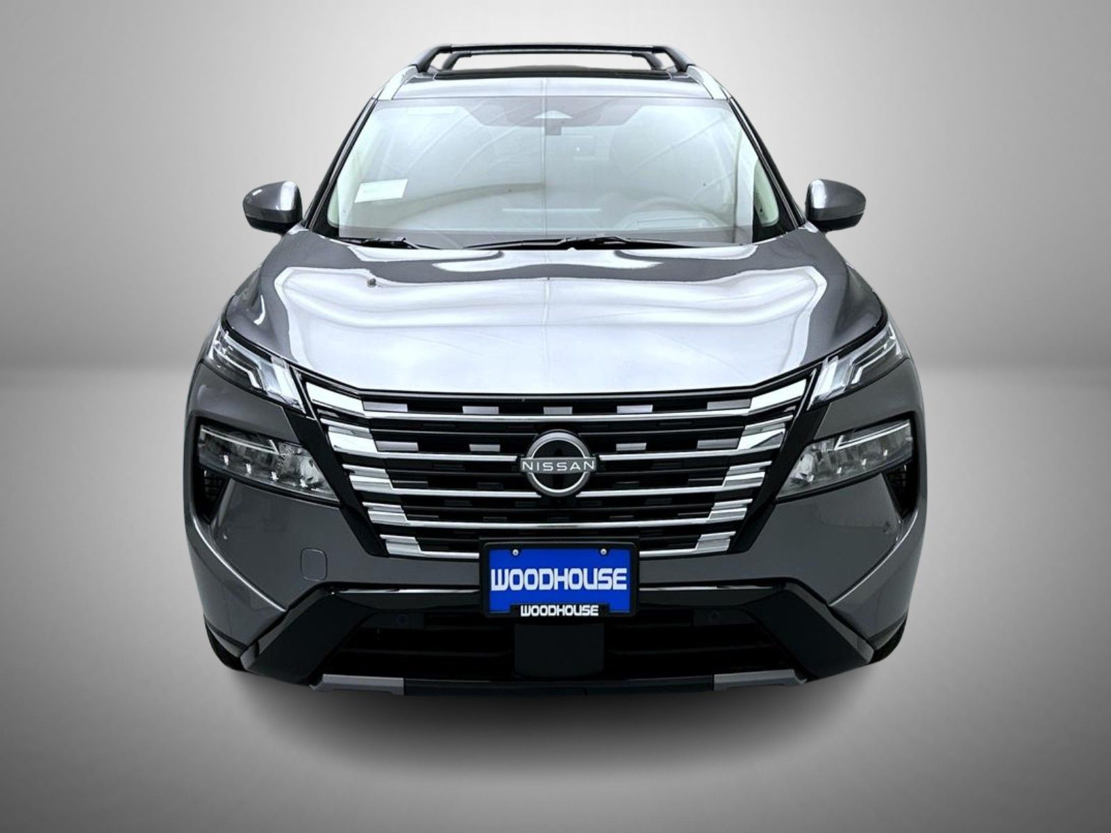 2026 Nissan Rogue Platinum photo 2