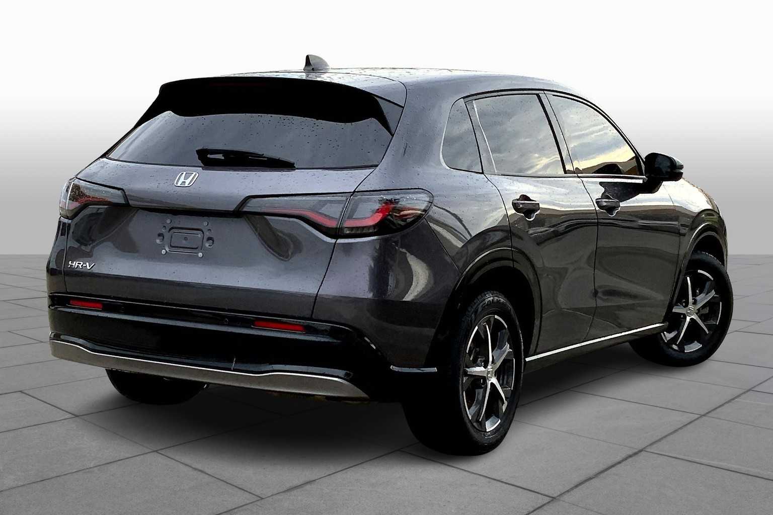 2023 Honda HR-V EX-L photo 11