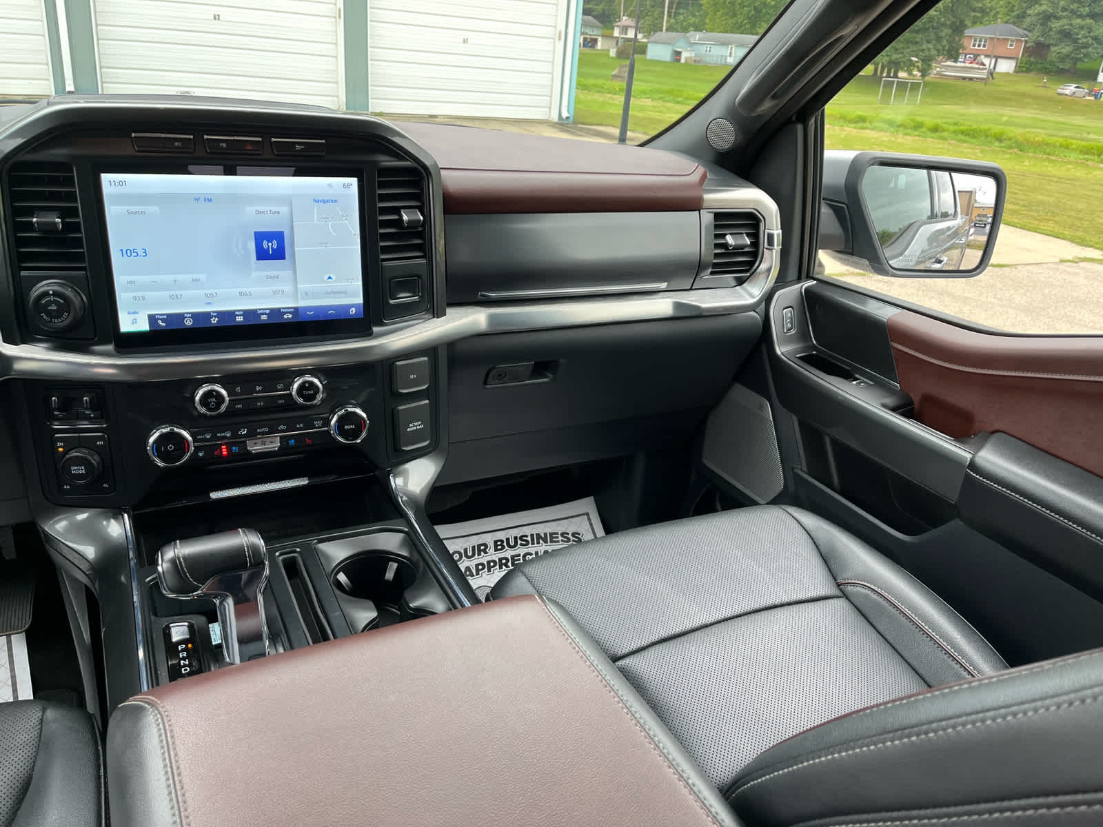 2022 Ford F-150 Lariat photo 21