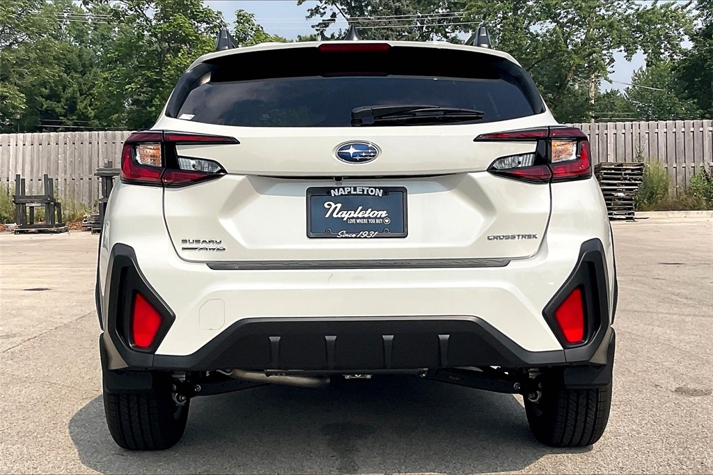 2025 Subaru Crosstrek Premium photo 2