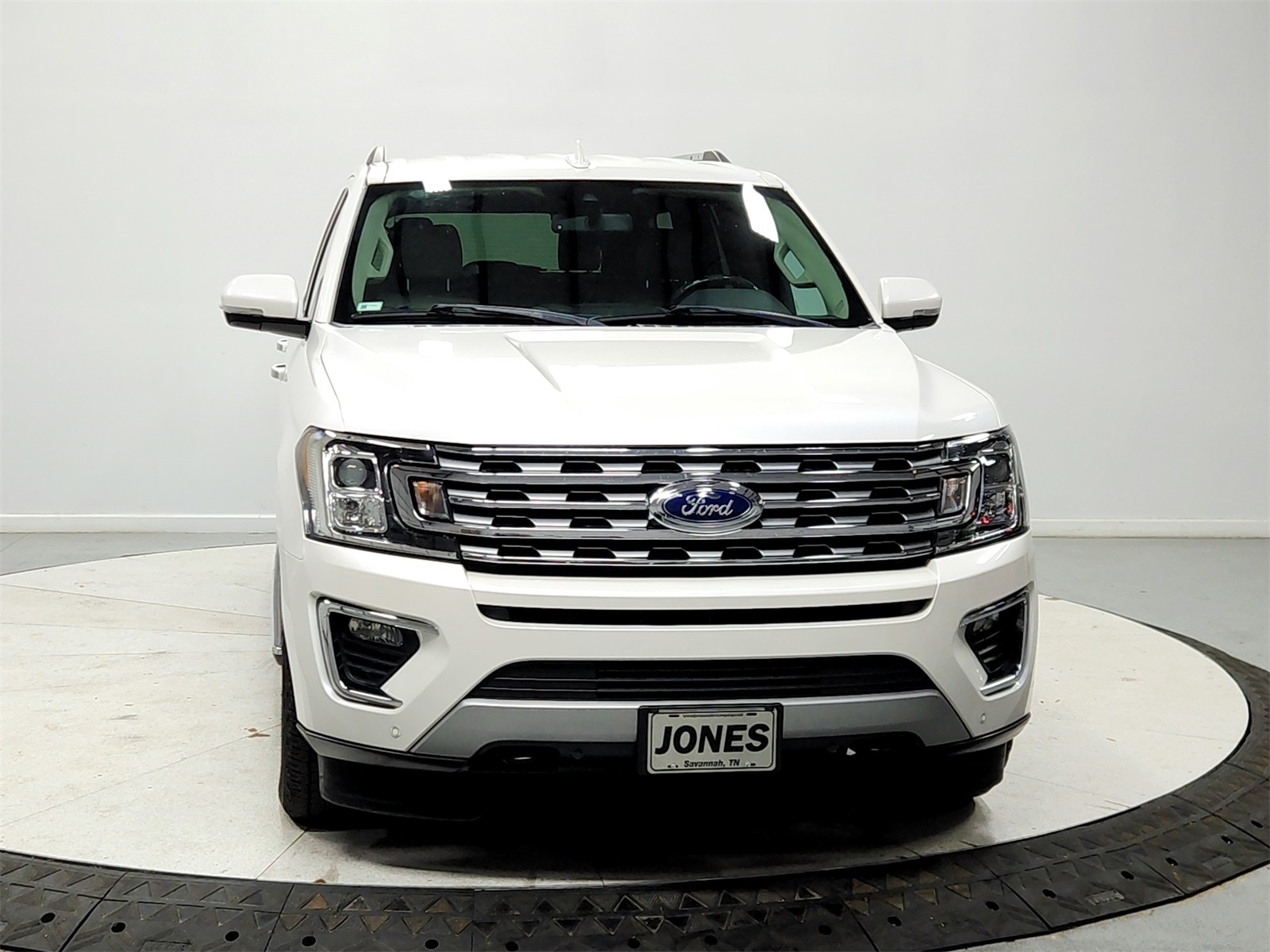 2019 Ford Expedition Limited photo 2