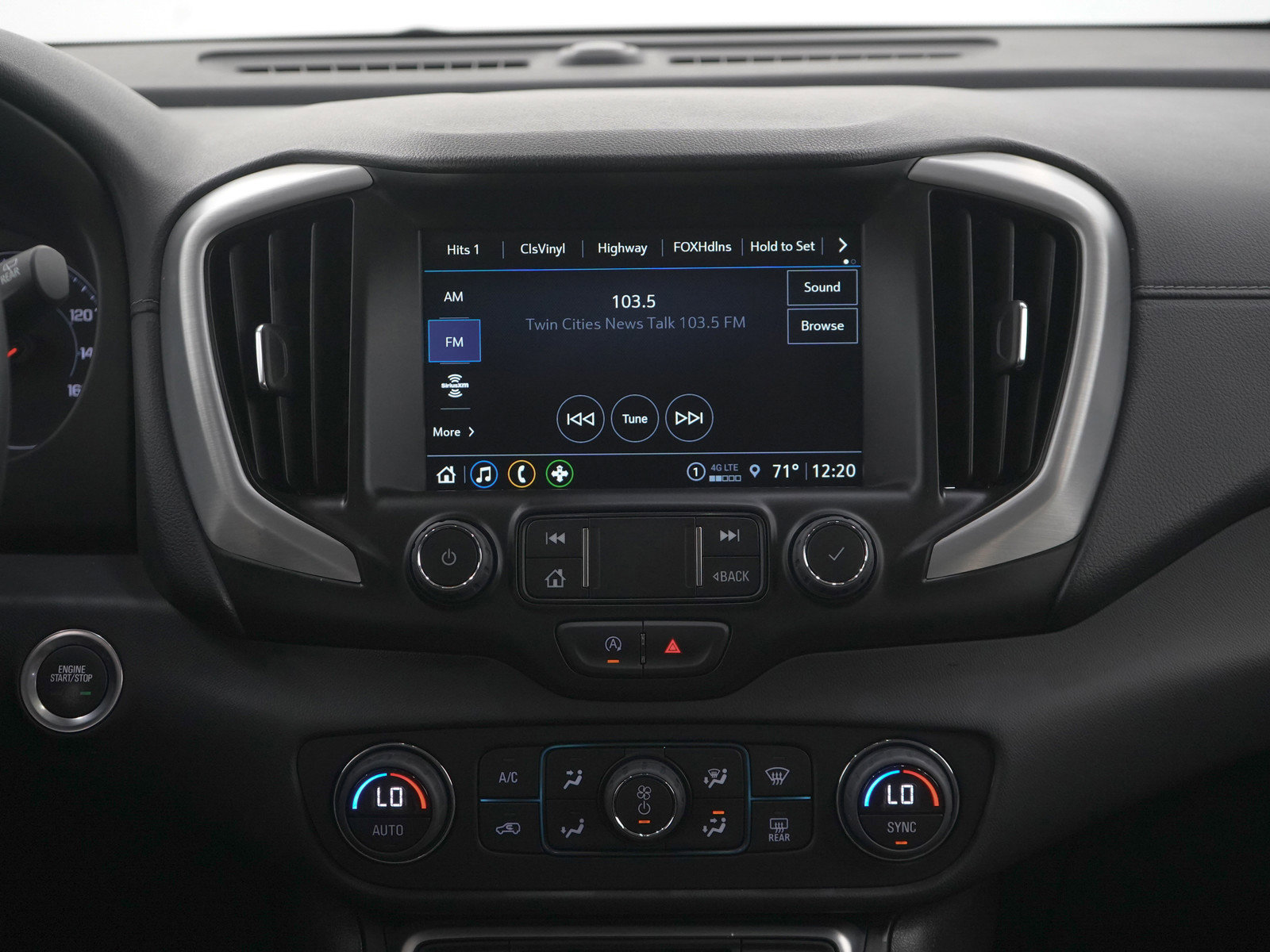2024 Gmc Terrain SLT photo 14