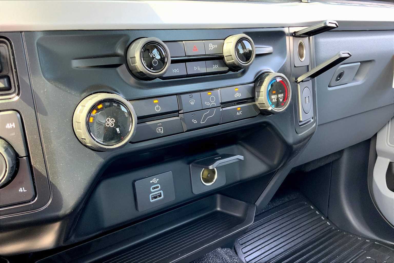 2026 Ford F-450 XL photo 16