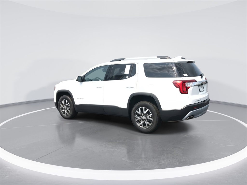 2023 Gmc Acadia SLE photo 3