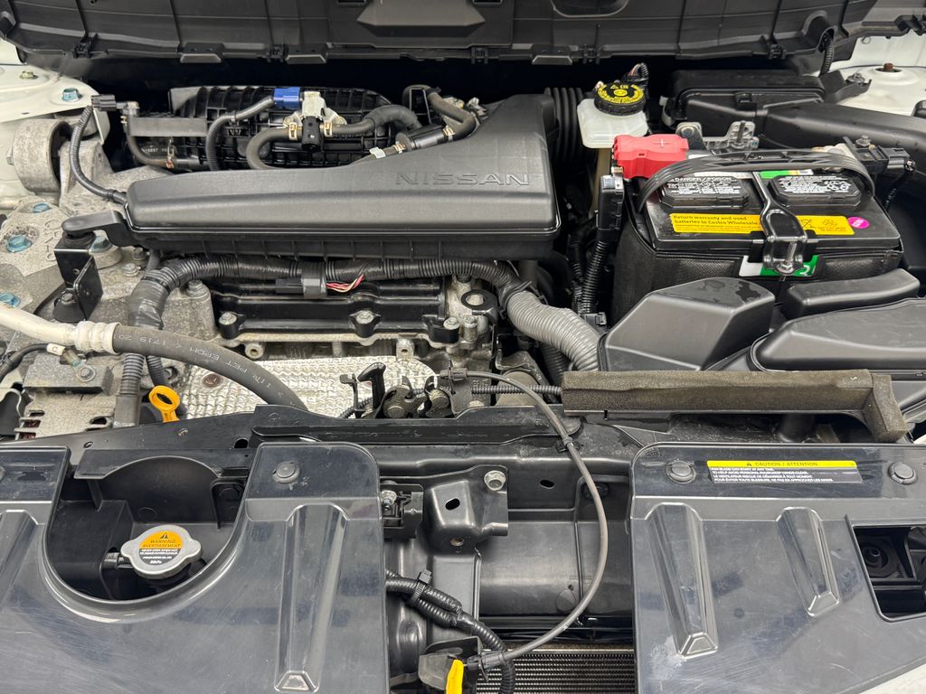 2020 Nissan Rogue SV photo 28