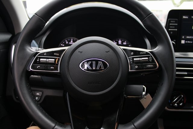 2021 Kia Seltos S photo 18