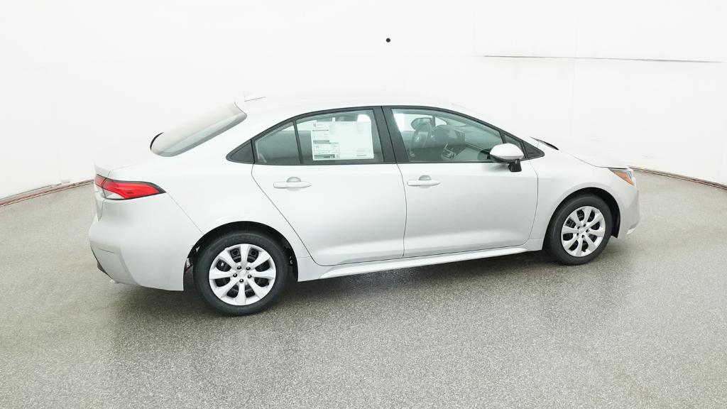 2025 Toyota Corolla LE photo 23